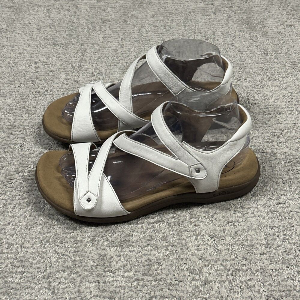 Taos Big Time Sandals Womens 8 Wide Casual Strappy Slingback White Leather